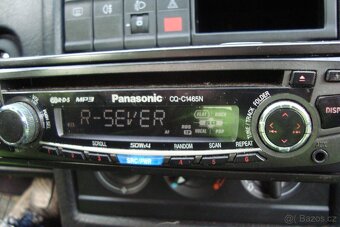 Autorádio na CD a MP3 Panasonic - 2