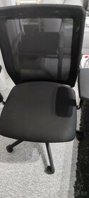 Kancelářské křeslo - 2