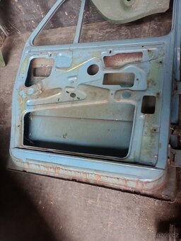 Prodám použité dily škoda 100 - 2