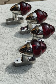 Pózičky Scintilla - 2