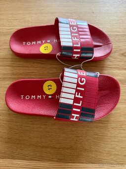 Dětské pantofle Tommy Hilfiger vel.31 - 2