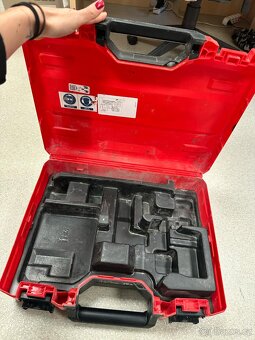 2x kufr HILTI - 2