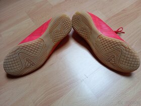 Nové halové Adidas vel.37,5 - 2