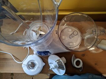 Multifunkční robot, kuchyňský mixér, krouhač - 2