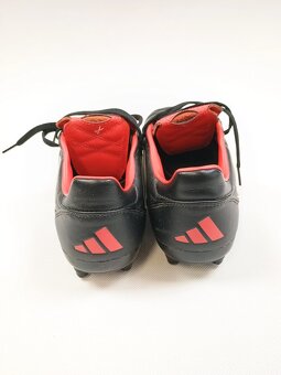 Kožené kopačky na fotbal Adidas 42 - 2