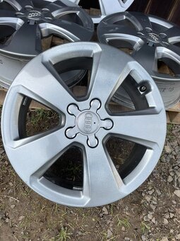 17" ALU kola – 5x112R 17 Audi tmavé ET48 - 2