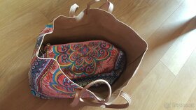 Prodám naprosto novou nikdy nenošenou kabelku Desigual - 2