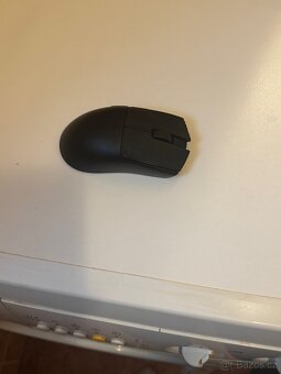 Razer Viper V3 Pro - 2