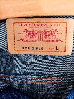 Levi's bunda - 2