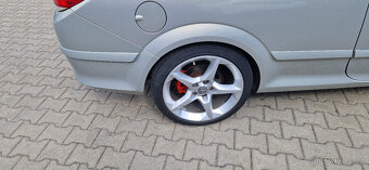 Opel Astra, 2.0 Turbo (147KW) TwinTop kabrio / cabrio - 2
