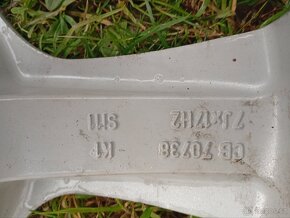 Kola r17 Borbet - 2