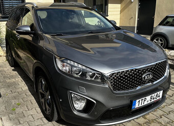 KIA SORENTO - 2