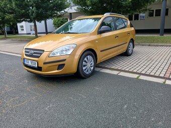 Kia Ceed 1.6i Benzín Rok 2010 Stk Platná - 2