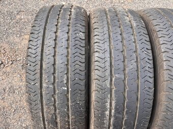 4x 205/65R16C 107/105T, PIRELLI CHRONO, LETNÍ - 60% - 2