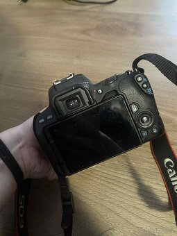 Canon 200d + 75-300 4-5,6 III + 50 1.8 - 2