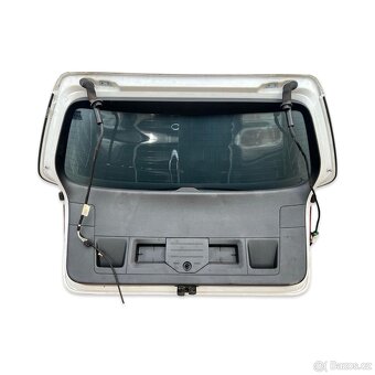 Páté dveře bíla metalíza LC9A VW Passat B7 kombi r.v. 2014 - 2