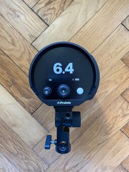 Profoto B10 - 2
