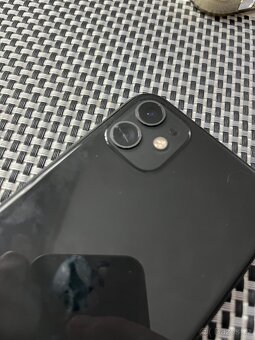 IPhone 11 64GB - 2