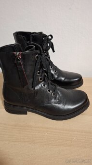 Zánovní kotníkové boty zn Clara Barson 39 - 2