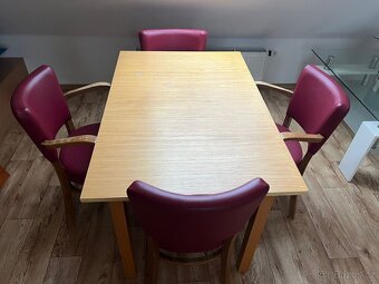 Stůl a židle - 2