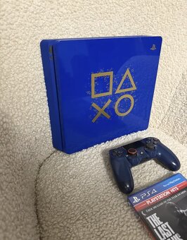 Sony Playstation 4 PS4 Limited Edition Days of Play - 2