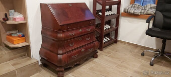 psací stůl, cena 10000,-Kč - 2