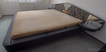 skříňka, postel - 2