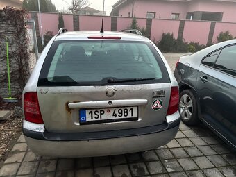 1 Škoda Octavia - 2