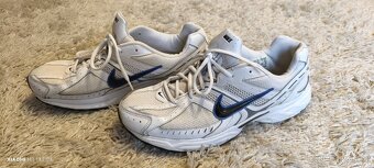 Nike vel.48 - 2