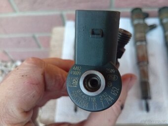 Vtřiky BMW E60, 525D, 130kW - 2