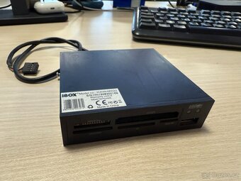 I-Box interní čtečka paměťových karet 3,5" – SATA, CF / SD  - 2