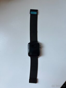 apple watch 3. generace 38mm - 2
