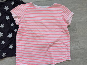 Dívčí trička Reserved a Primark, vel. 134 - 2