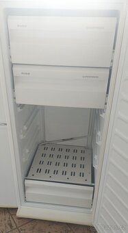 Mraznička šuplík Indesit - 2