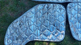 Prodám termoizolační clony do oken obytného auta - 2