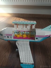 LEGO Friends 41429 Letadlo z městečka Heartlake - 2