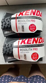 Pláště Kenda Regolith Pro 27.5x2.40 - 2