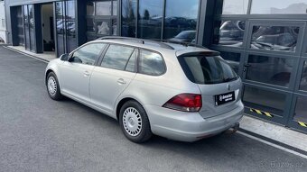 Volkswagen Golf 1,6 i 16v 75 kW Trendline - 2