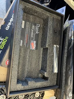 MSI GeForce GTX 1080 Ti Gaming X TRIO - 2