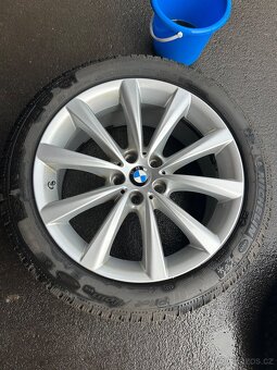 BMW 5 alu disky s pneu - 2