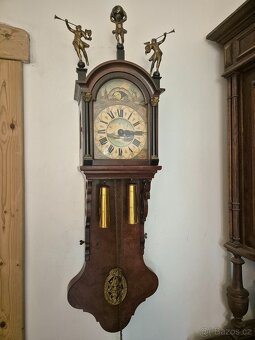 Zánské / Fríské Hodiny s fází měsíce - funkční - 2