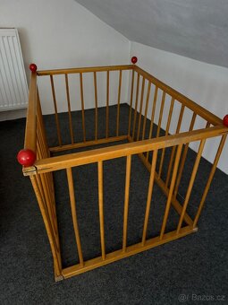 Dětská ohrádka dřevěná - 2