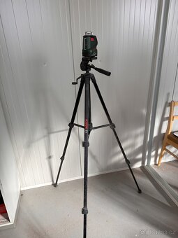Laser BOSCH PLL 360 + cílová destička a brýle - 2