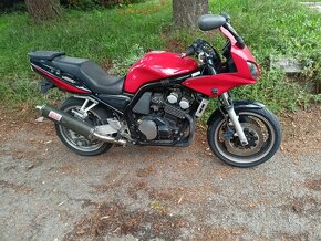 Yamaha fzs 600 Fazer - 2