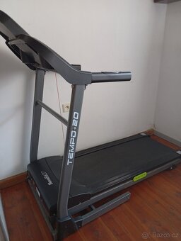 Prodám běžecký pás HouseFit tempo 20 - 2