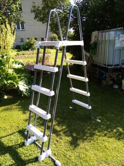 Bazénové schůdky Intex 1,3m - 2