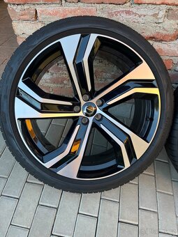 Letní originál kola Volvo XC90 - 2