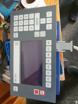 Ovladaci panel cnc - 2