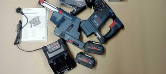Příklepová vrtačka Bosch GBH 18V-26 + nabíječka Bosch GAL 18 - 2