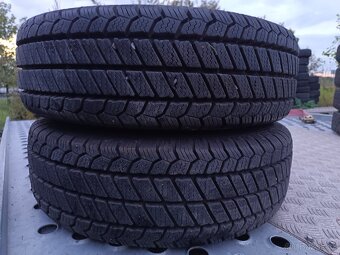 195/70 R15C zimní 2ks 9-10 mm + disk Transt - 2